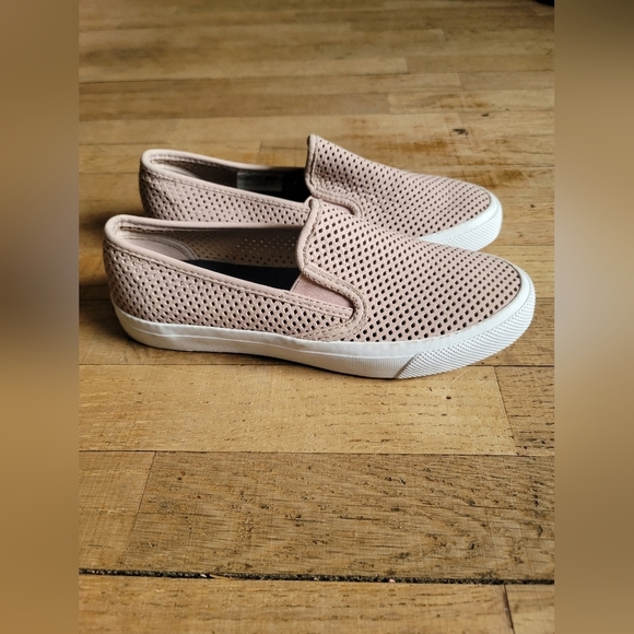 Sperry Seaside Womens Slip-ons in Blush - Picture 4 of 9